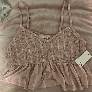 pink flowey tank top